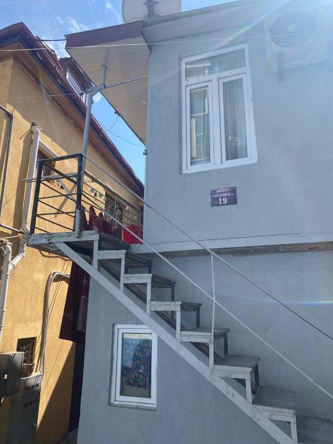Home Stay Georgia ティビリシ エクステリア 写真
